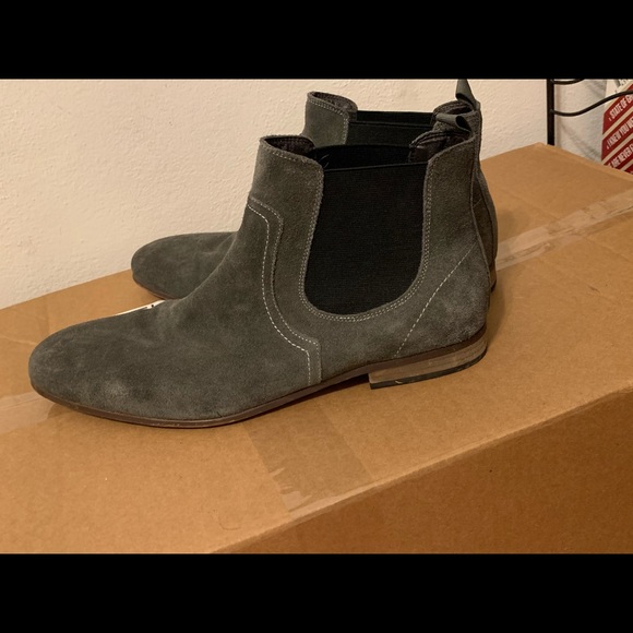 Men’s Rail Chelsea Boots - Picture 3 of 3